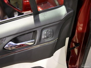 2015款 2.0T 四驅(qū)尊耀版 2015款 2.0T 四驅(qū)尊耀版