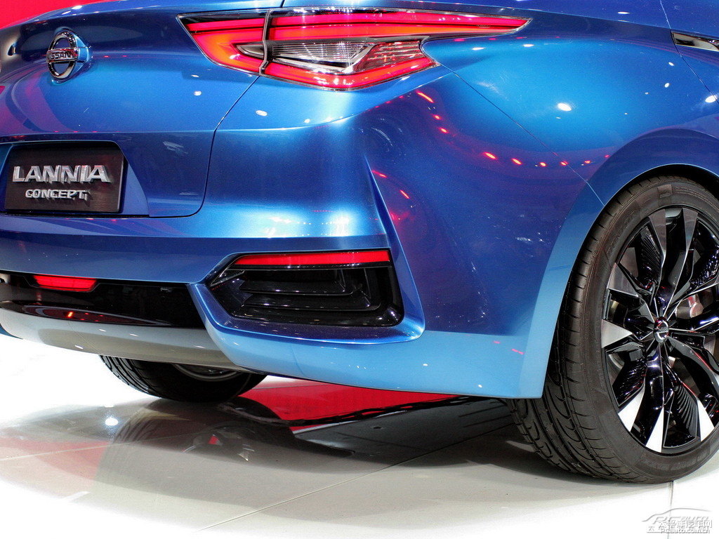 {(ln)B(nio)ӡ܇(ch)β^(gun)DƬ