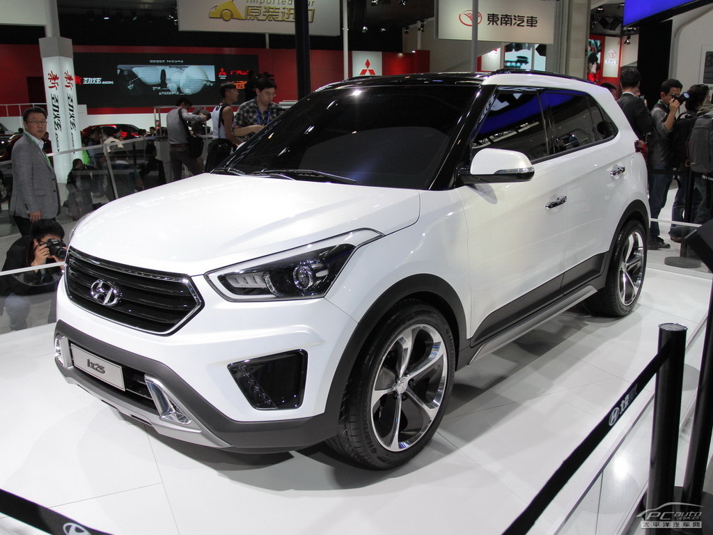 北京現(xiàn)代ix25外觀高清大圖