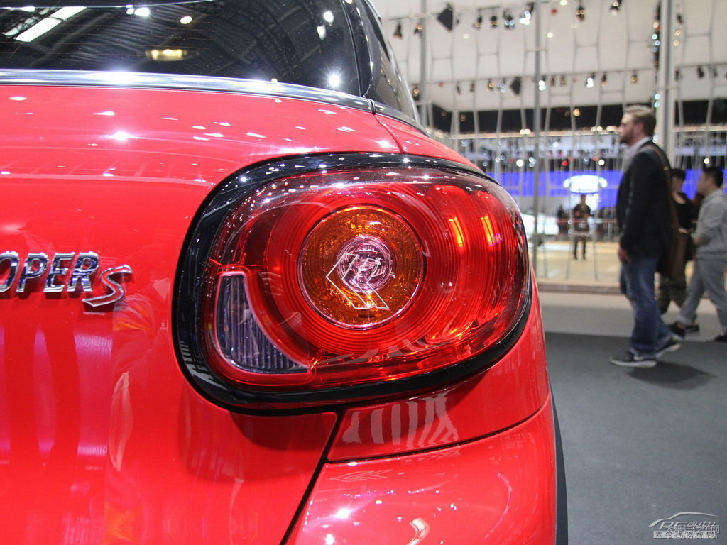 tMINI PACEMAN܇β^DƬ