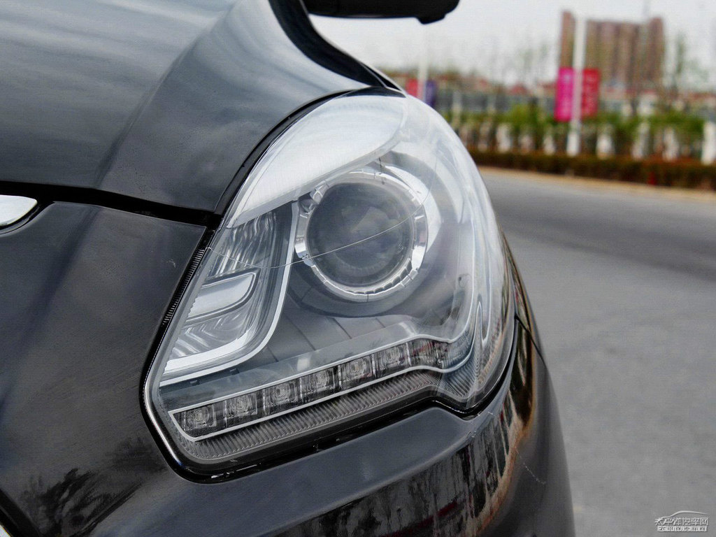 ʯڼ{ǽݴ7 SUV܇^^DƬ