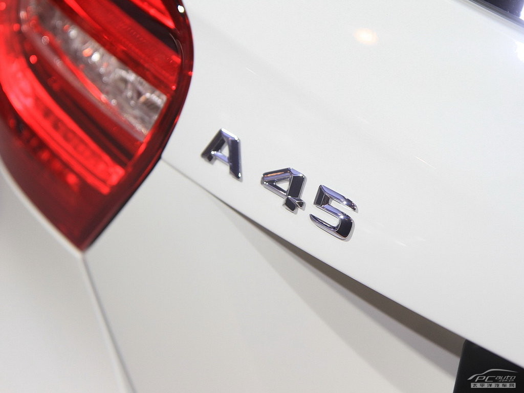 A級AMG(進(jìn)口)外觀高清大圖