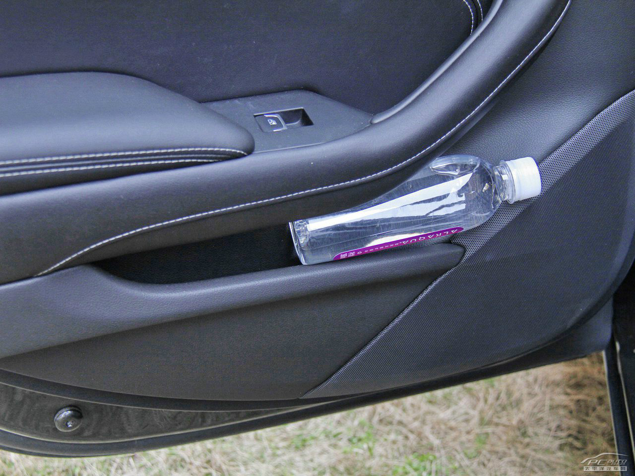 凱迪拉克CTS空間高清大圖