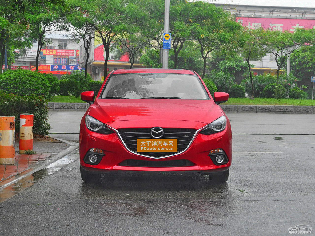 激情紅馬自達(dá)3 昂克賽拉整車外觀外觀圖片