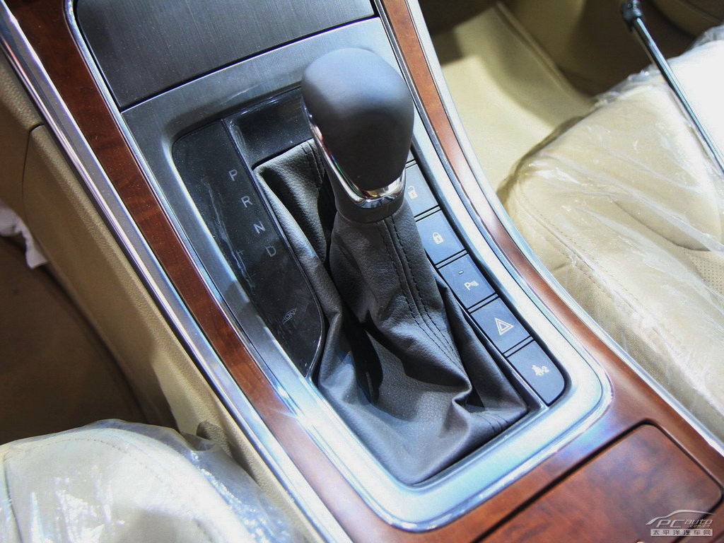 榮威950內(nèi)飾高清大圖