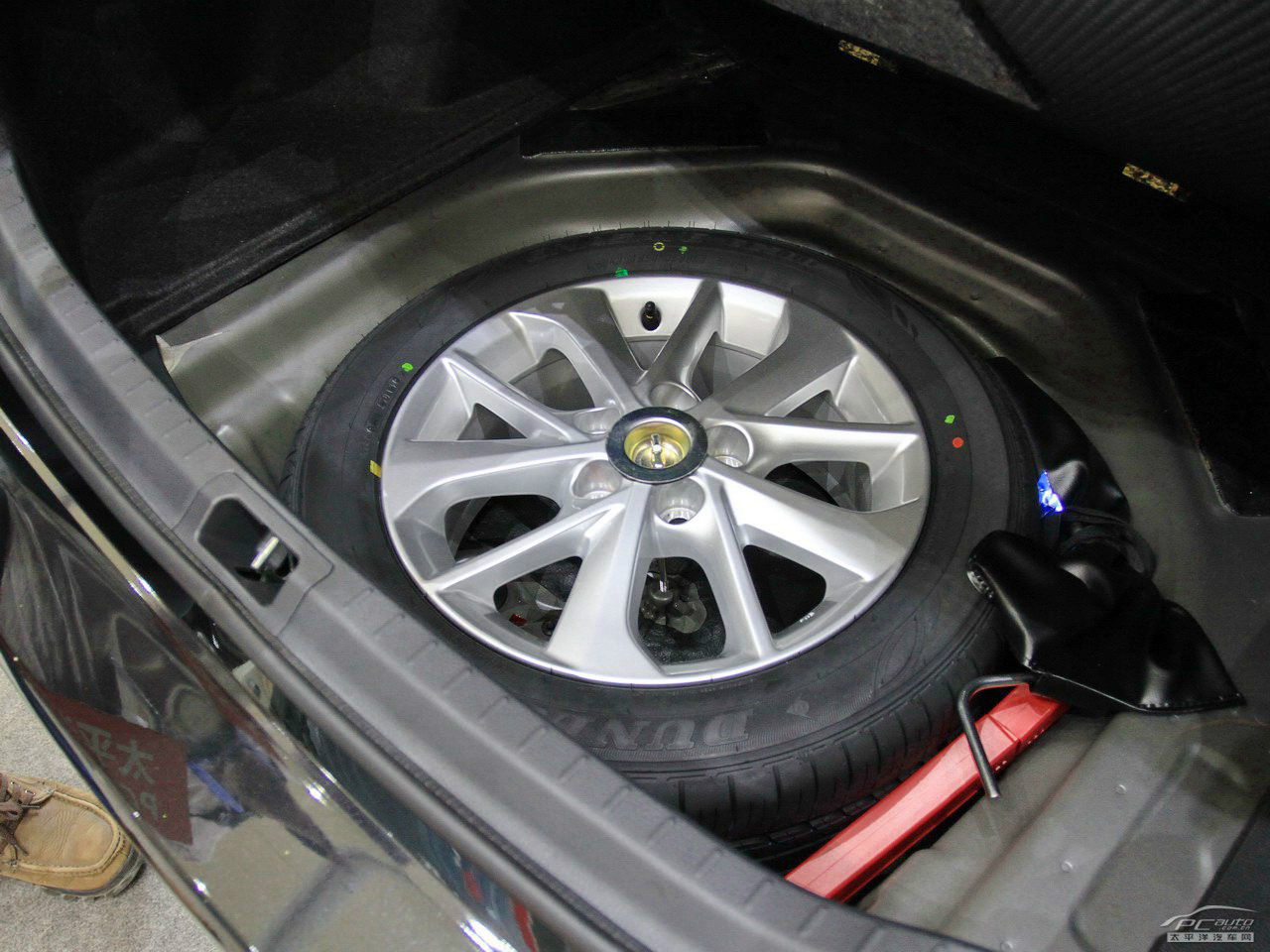 卡羅拉細(xì)節(jié)高清大圖