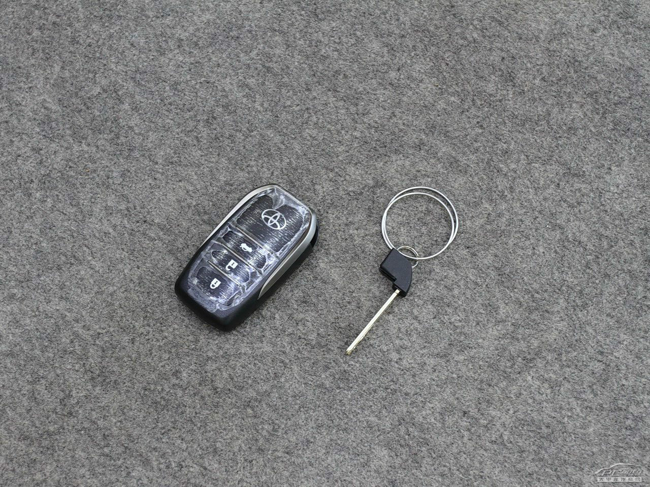 卡羅拉細節(jié)高清大圖