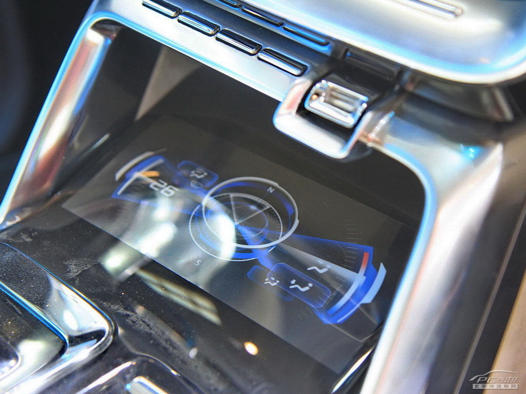 榮威W5概念車(chē)內(nèi)飾高清大圖