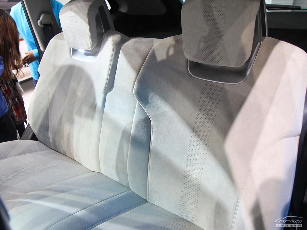 榮威W5概念車內(nèi)飾高清大圖