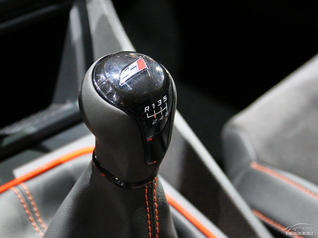 西雅特Leon內飾高清大圖