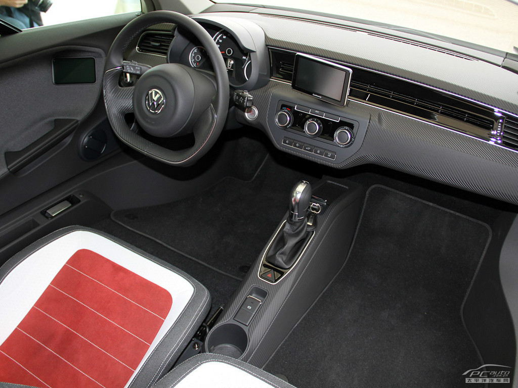 大眾XL1空間高清大圖