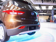 2015款 1.5L 手動標準型  2015款 1.5L 手動標準型