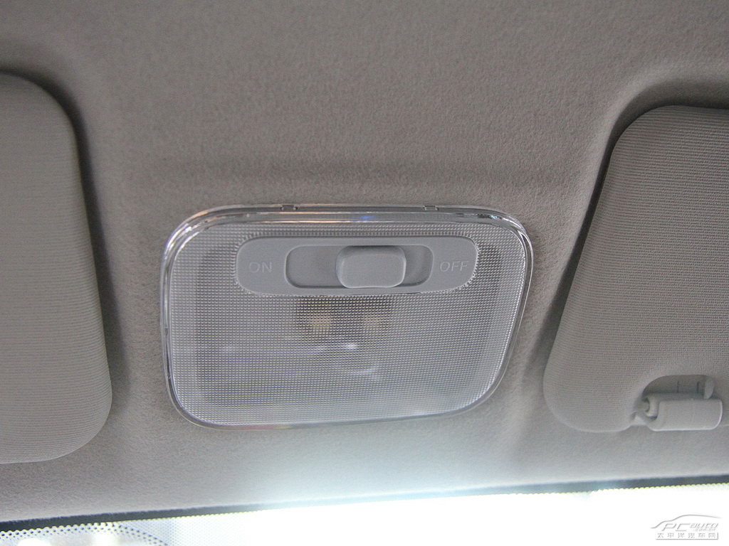 眾泰E20內(nèi)飾高清大圖