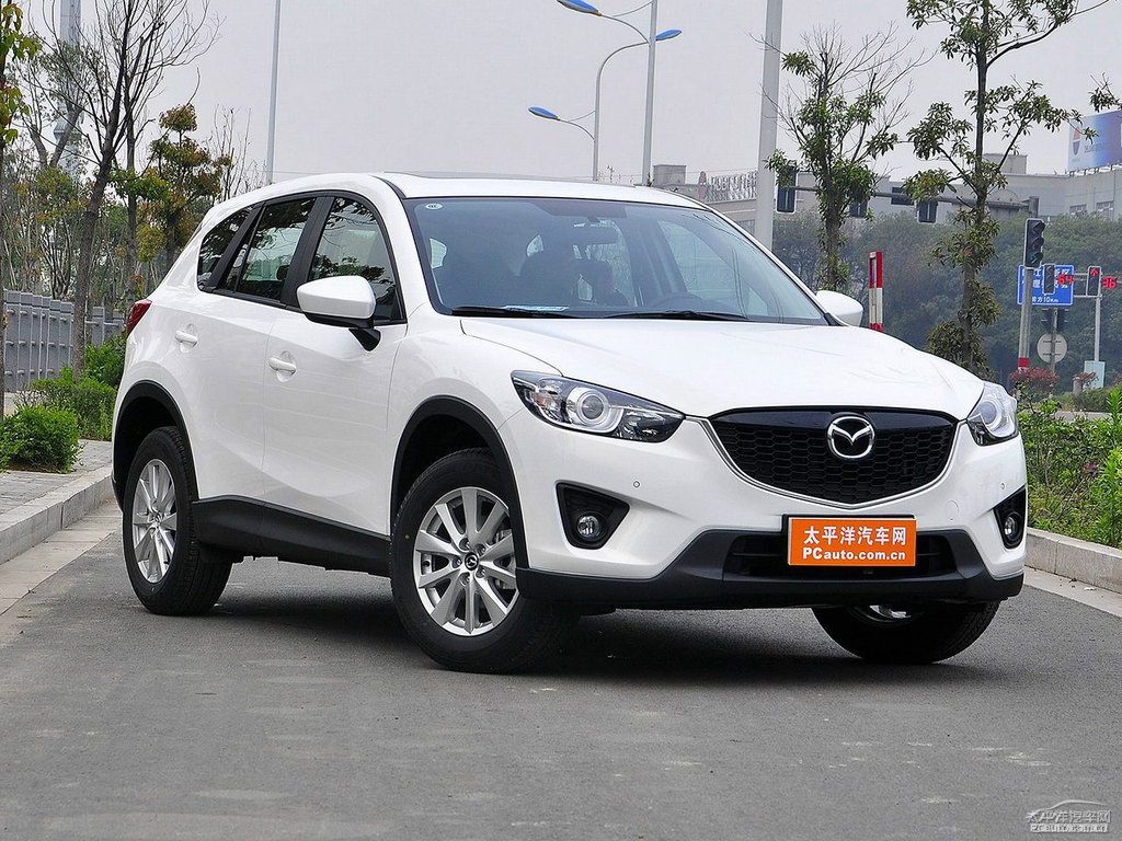 珠光白馬自達CX-5整車外觀外觀圖片