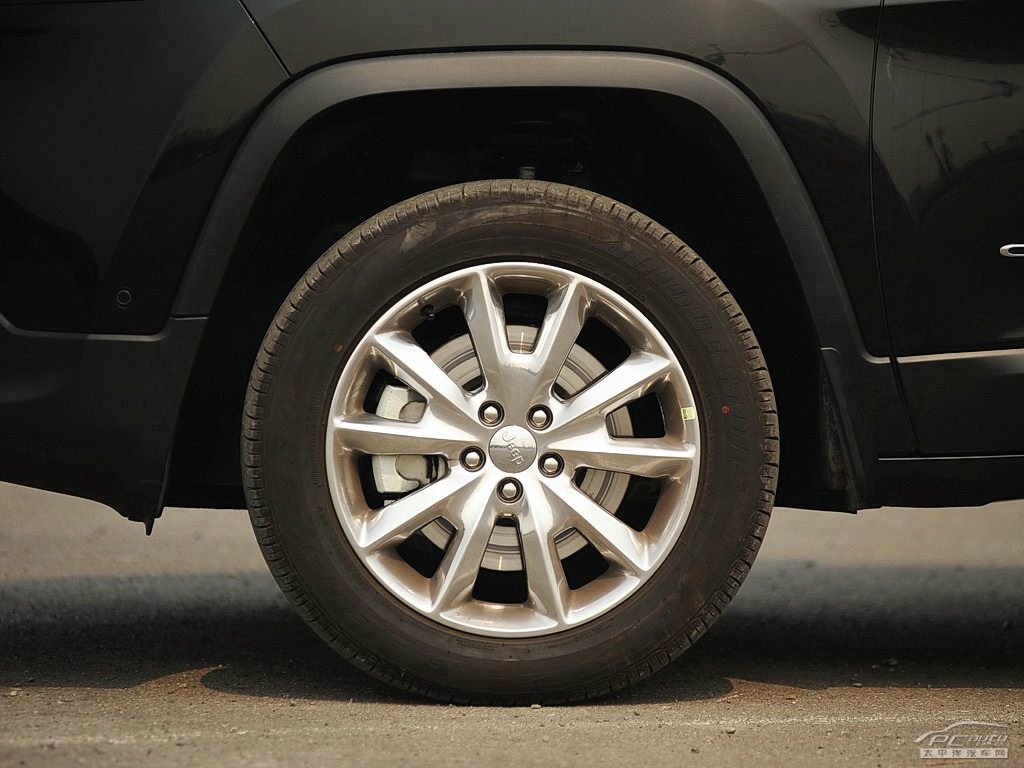 自由光(進(jìn)口)外觀高清大圖