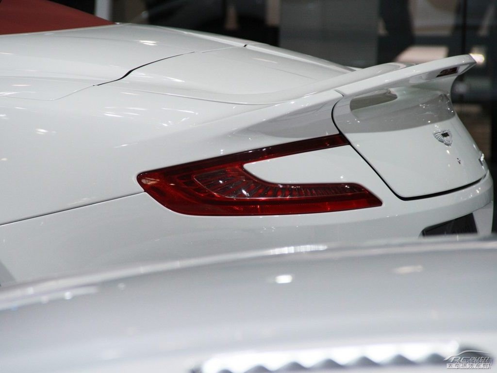 DB9܇β^DƬ