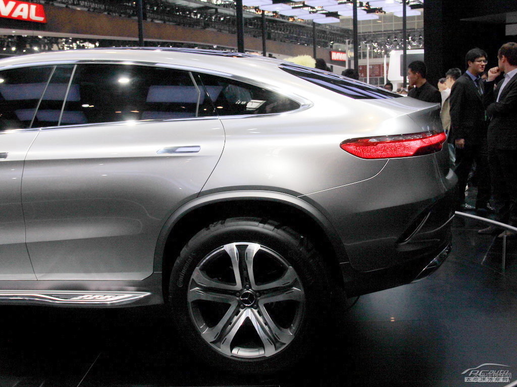 YCoupe SUV܇^DƬ