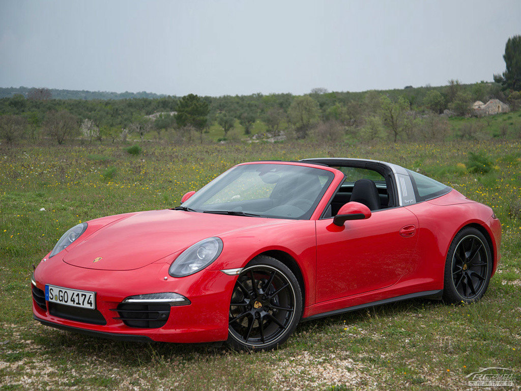桃紅木保時(shí)捷911整車外觀外觀圖片