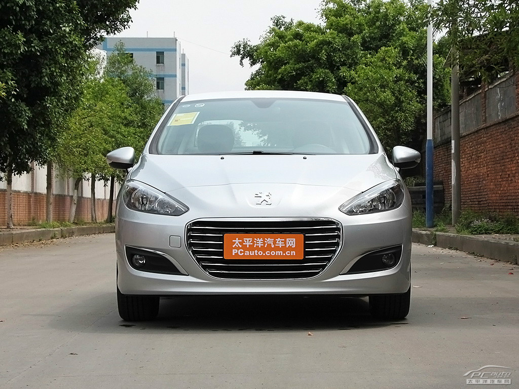 標(biāo)致308外觀高清大圖