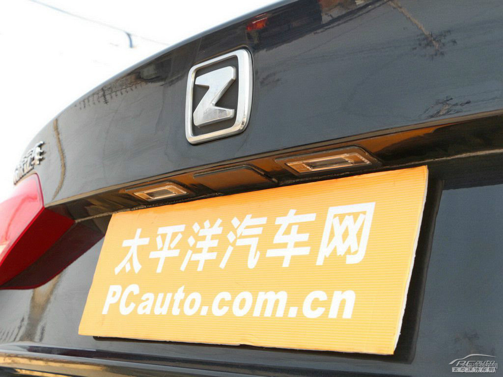 慕尼黑眾泰Z200車尾外觀圖片