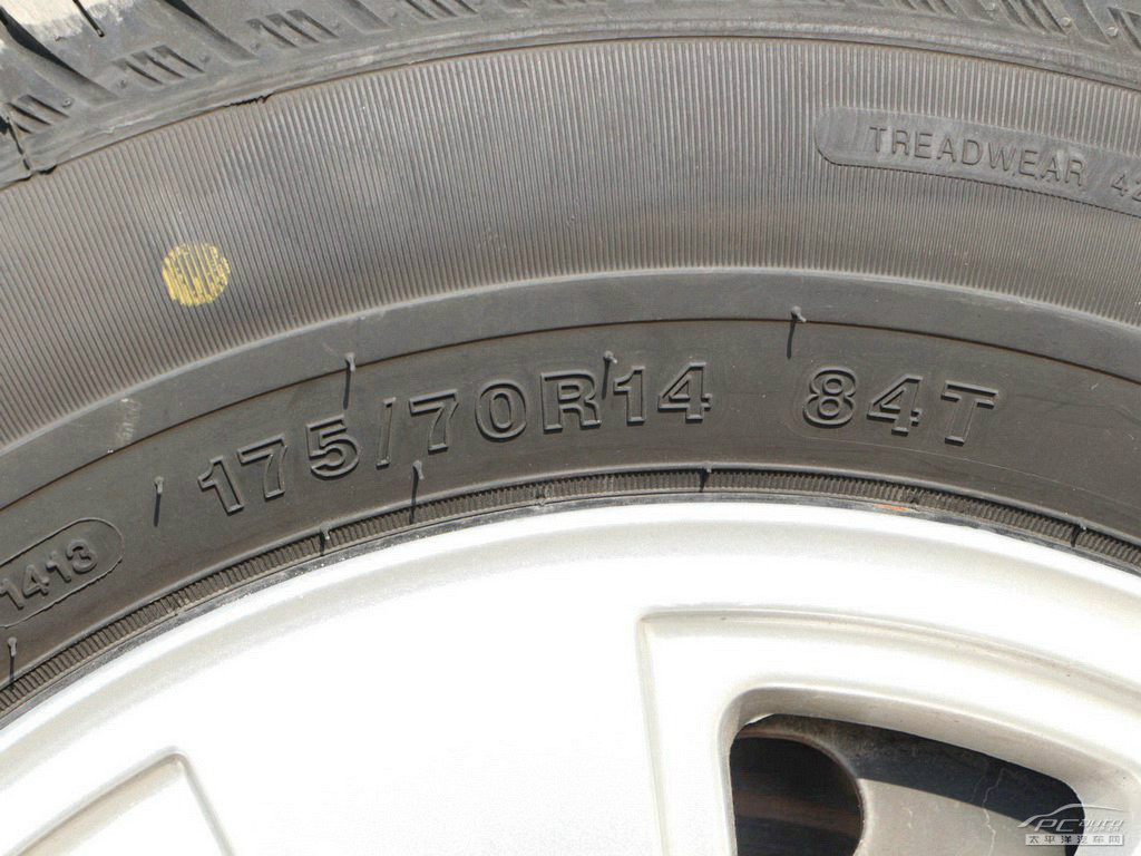 眾泰Z200細(xì)節(jié)高清大圖