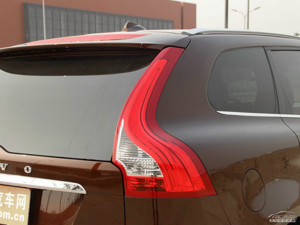 ɫ֠XC60(M)܇β^DƬ