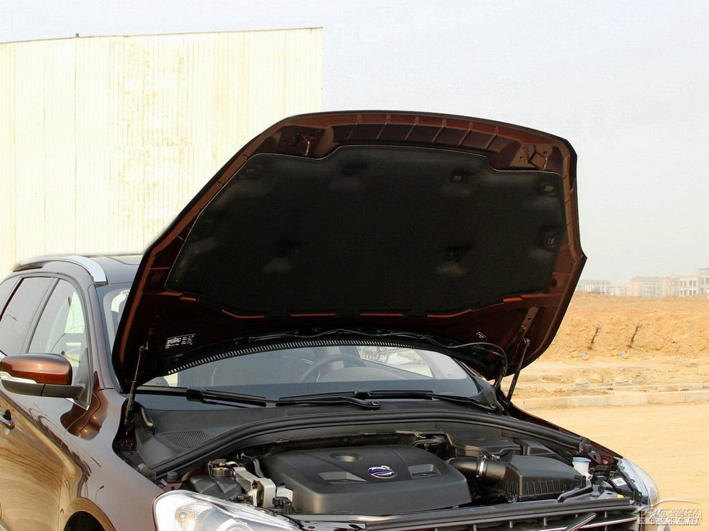 ɫ֠XC60(M(jn))l(f)(dng)C(j)(x)(ji)DƬ