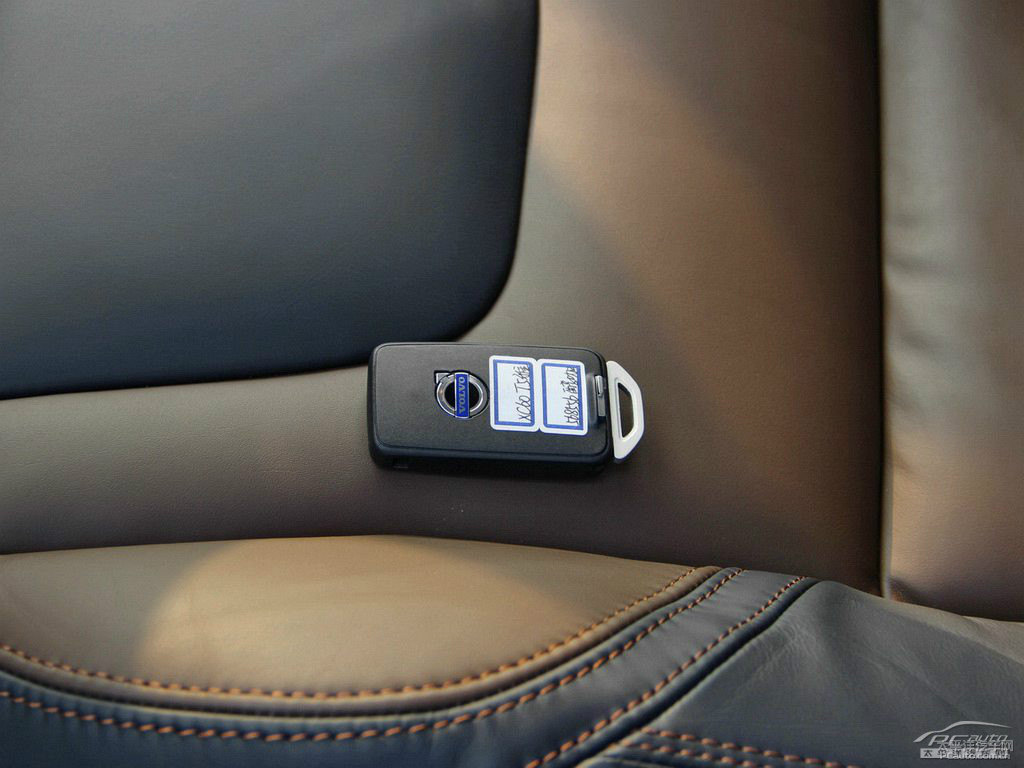 ɫ֠XC60(M(jn))(x)(ji)(x)(ji)DƬ