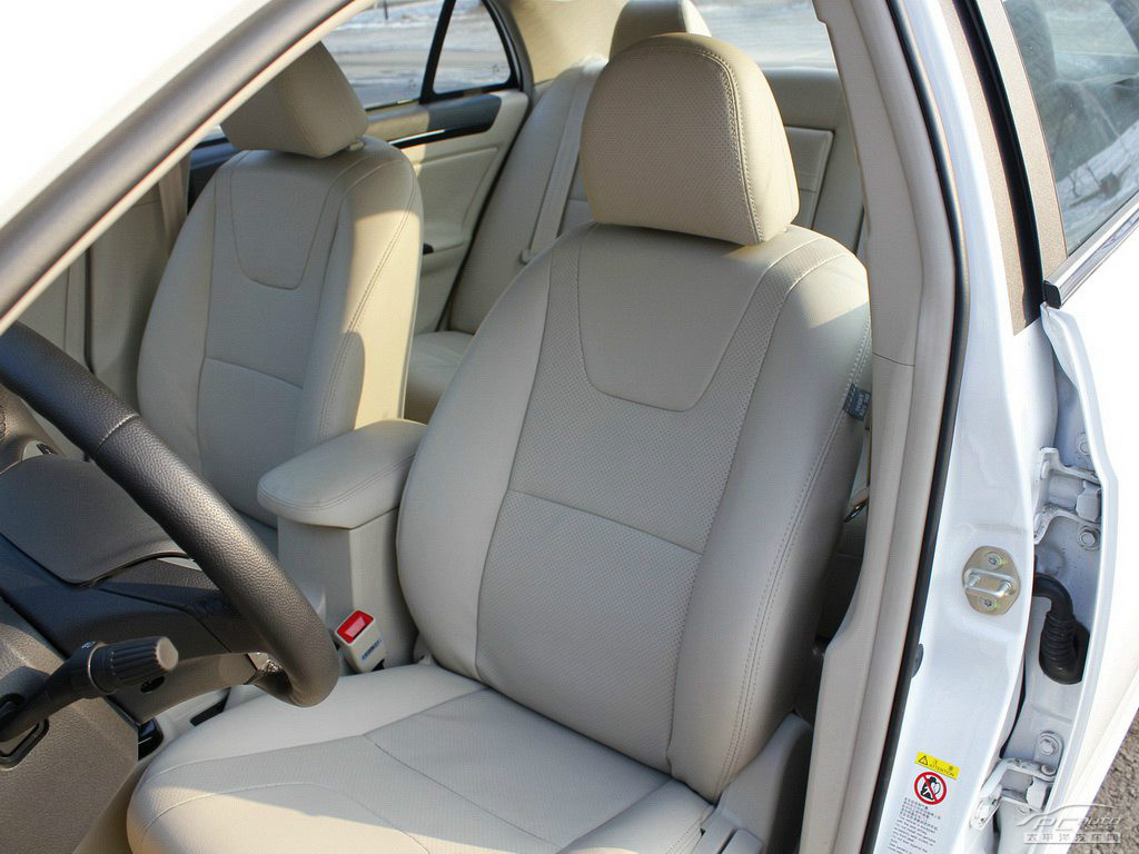 速銳內(nèi)飾高清大圖