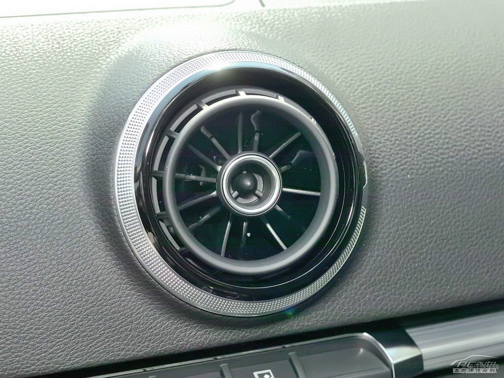 ɏҊWA3(M)п؃(ni)DƬ