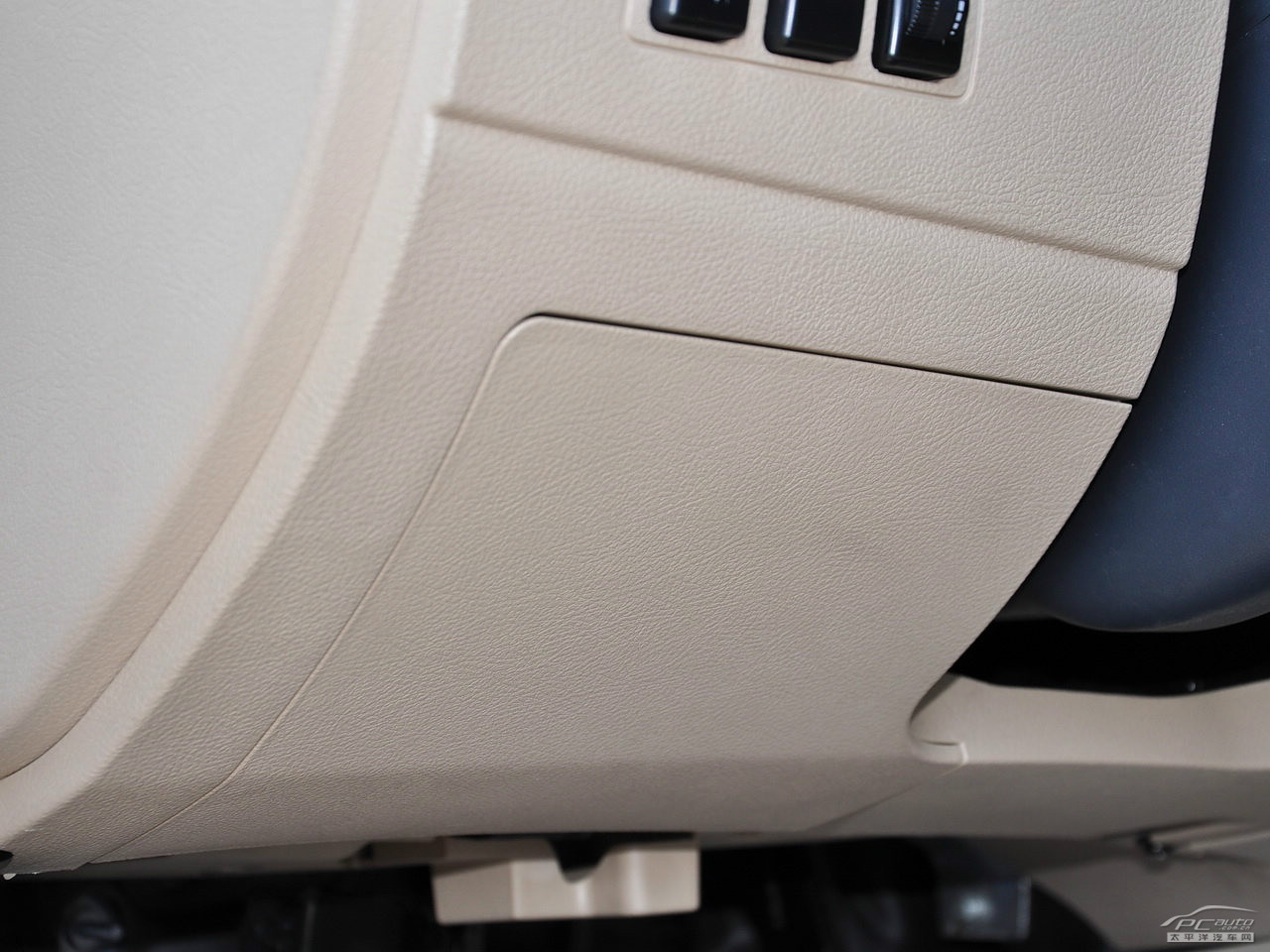 路盛E70內(nèi)飾高清大圖