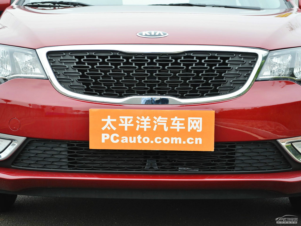 瑪瑙紅福瑞迪車頭外觀圖片