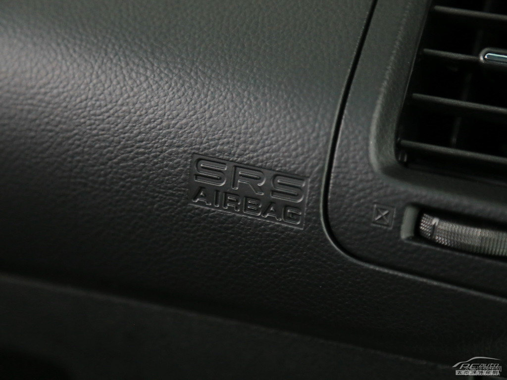 ɰ׼{ǽ݃(yu)6 SUV΃(ni)DƬ