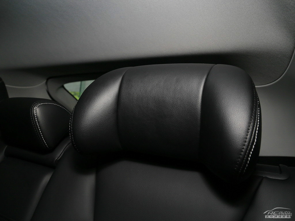 ɰ׼{ǽ݃(yu)6 SUV΃(ni)DƬ