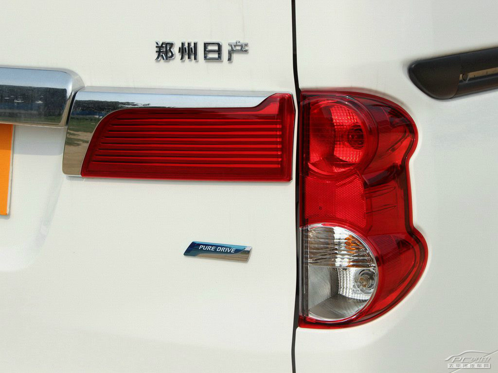 日產(chǎn)NV200外觀高清大圖