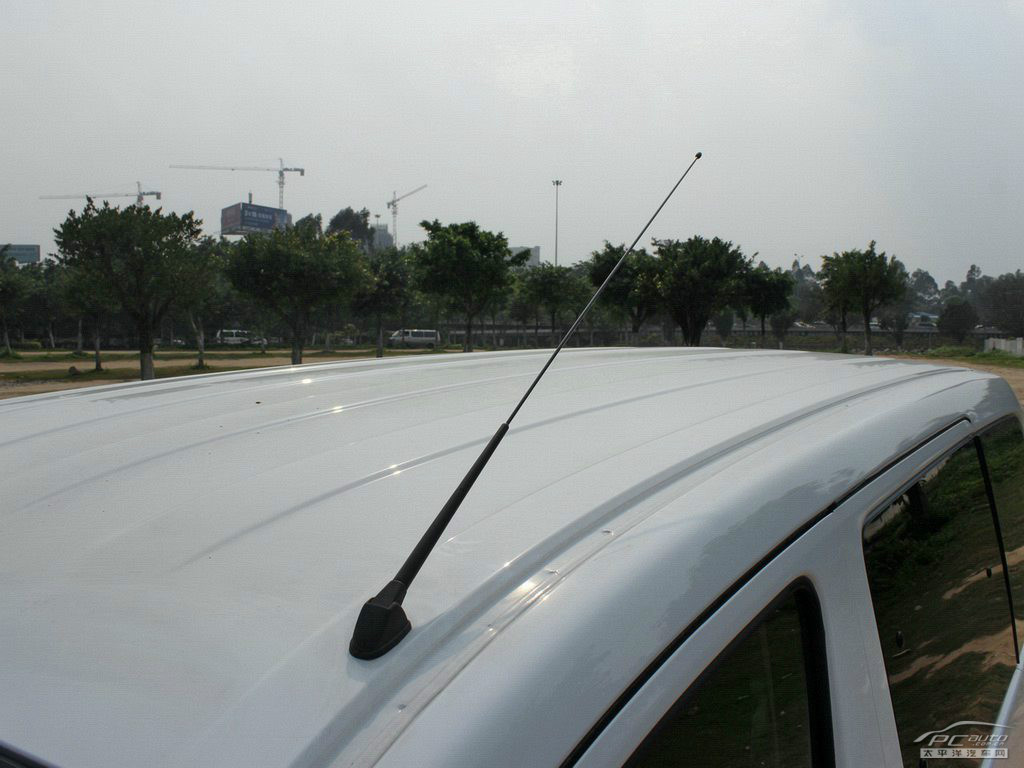 日產(chǎn)NV200外觀高清大圖
