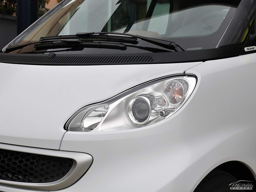 ɫsmart fortwo܇(ch)^^DƬ