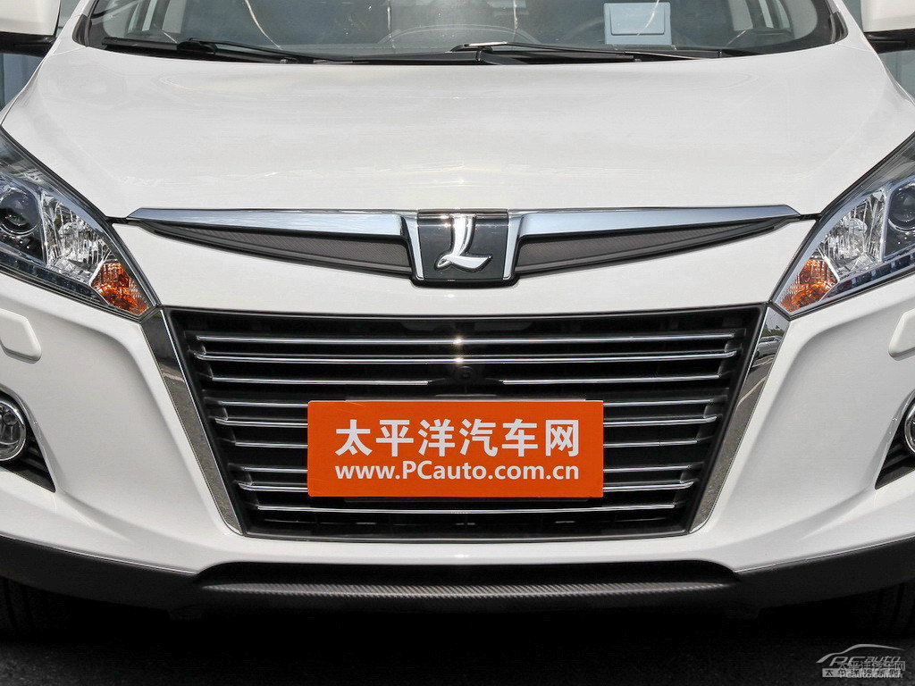 ɰ׼{ǽ݃(yu)6 SUV܇^^DƬ