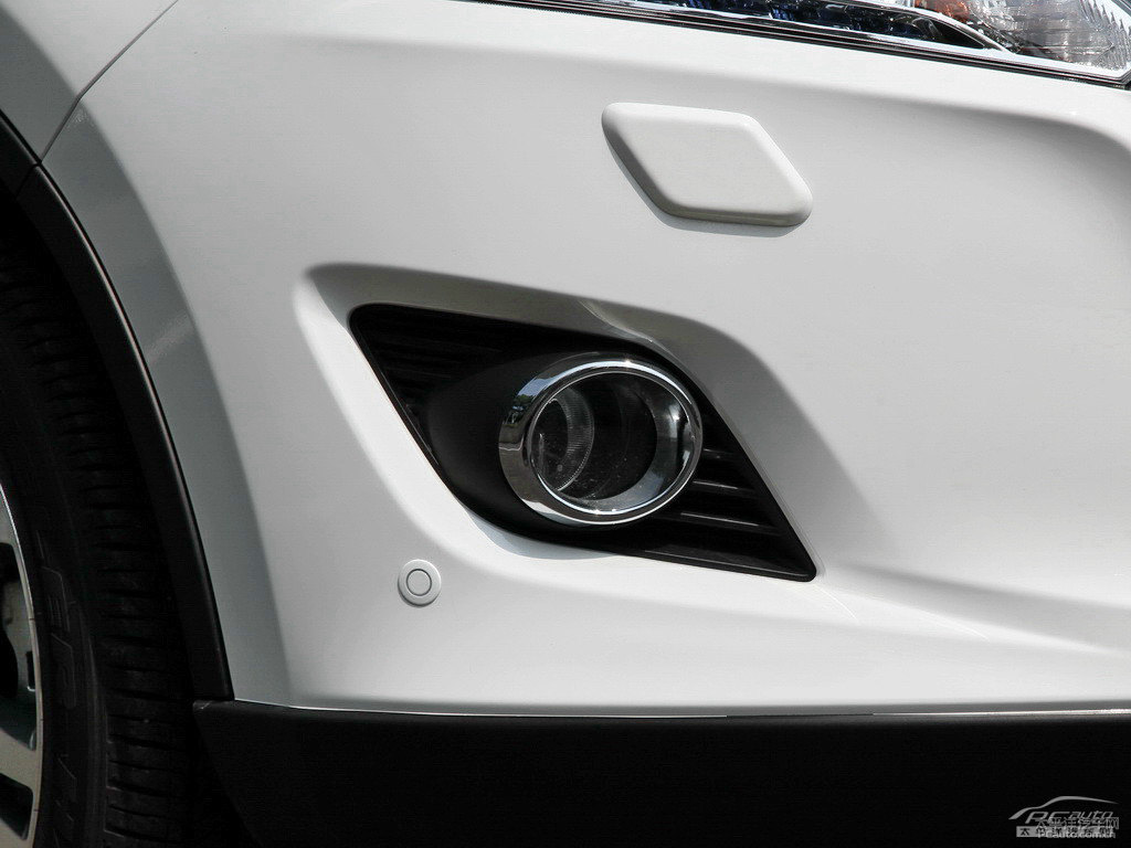 ɰ׼{ǽ݃(yu)6 SUV܇^^DƬ