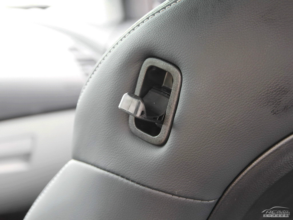ɰ׼{ǽ݃(yu)6 SUV΃(ni)DƬ