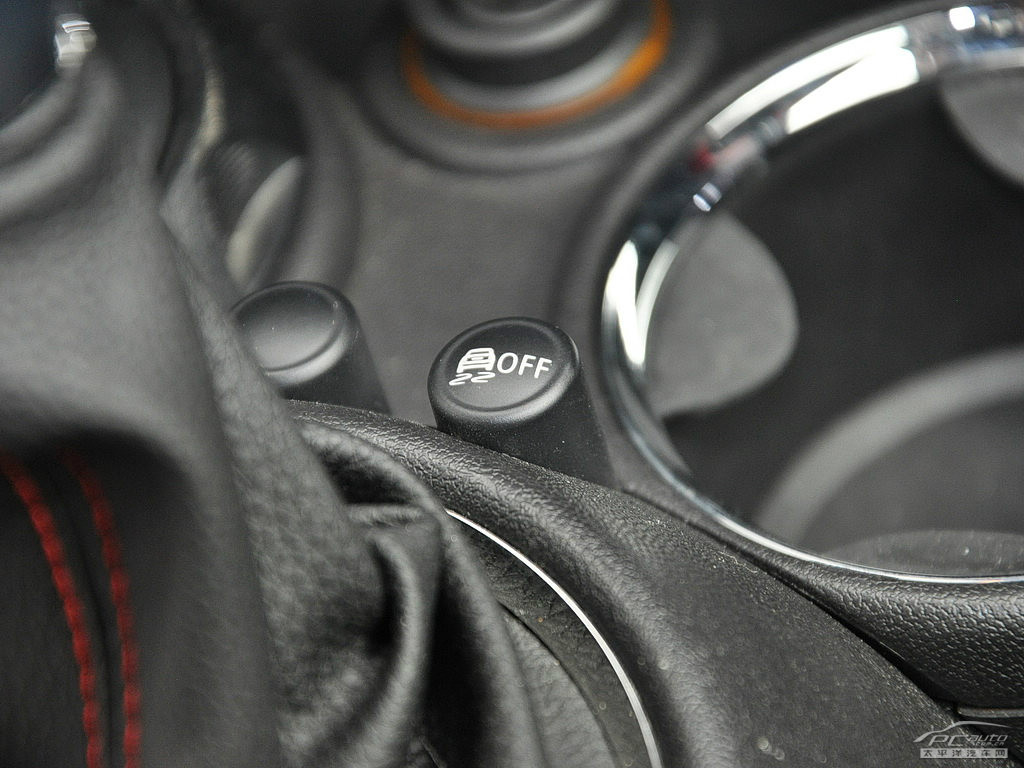 MINI JCW COUPE內飾高清大圖