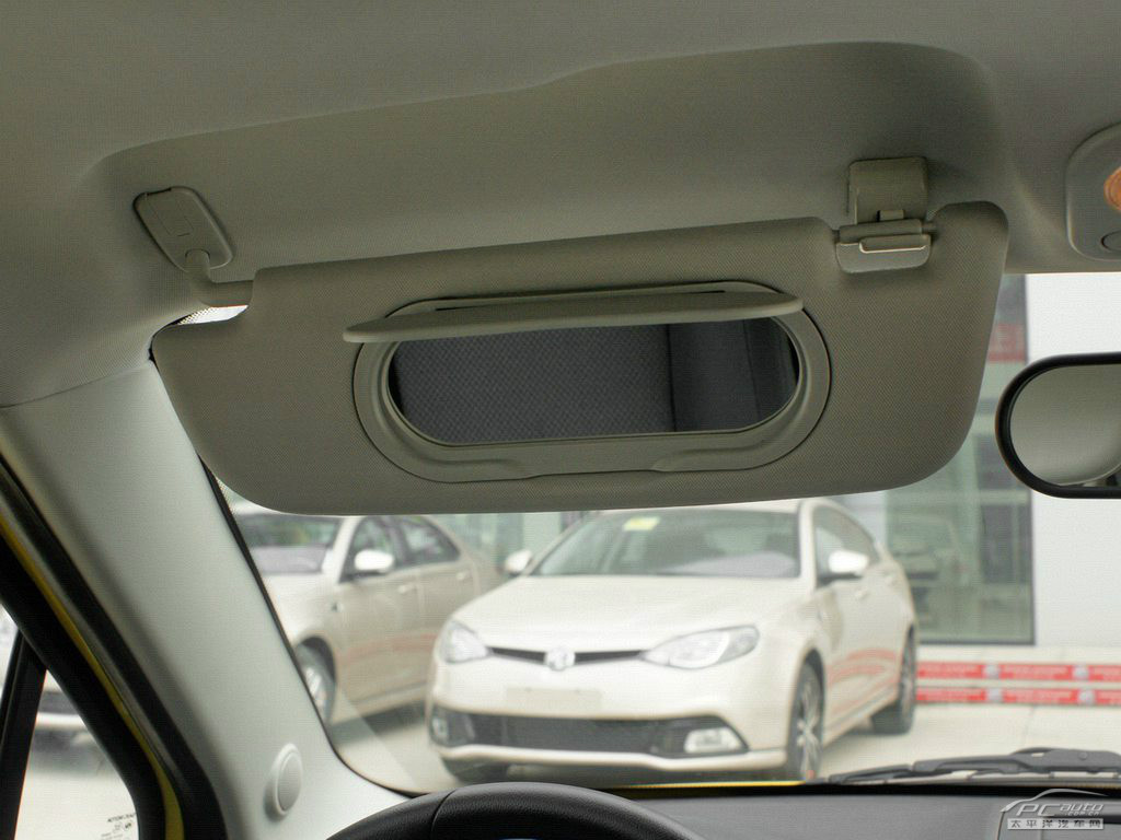 名爵3內飾高清大圖