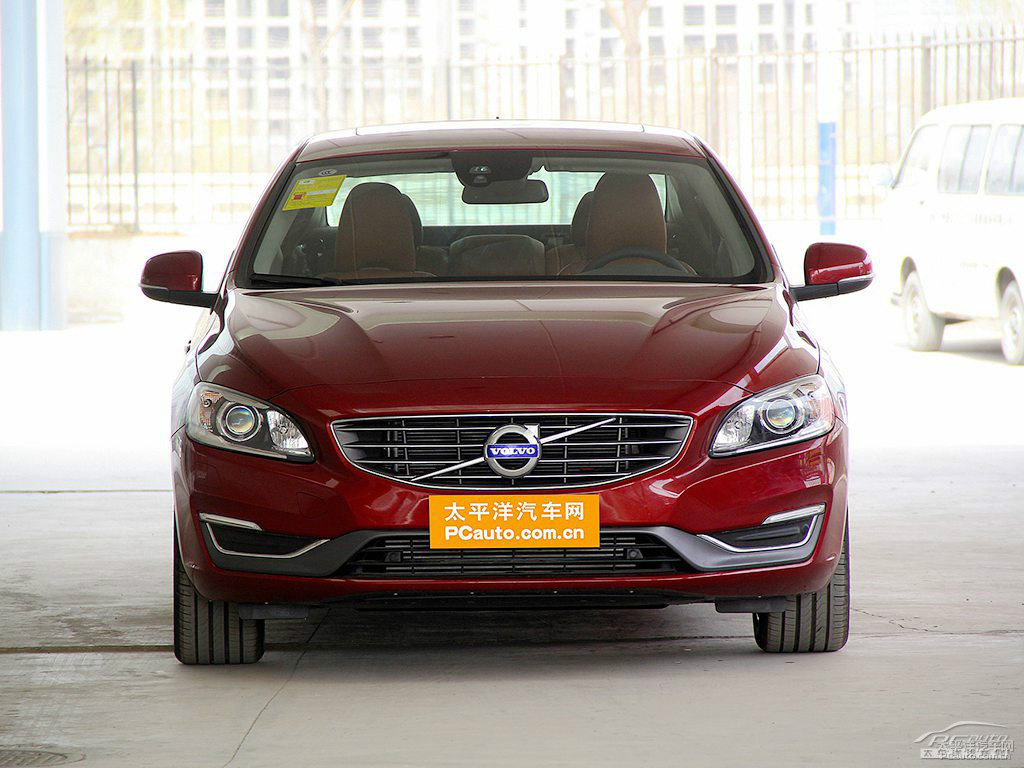 弗拉明戈紅沃爾沃S60整車(chē)外觀外觀圖片