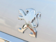 2011  1.4L ք(dng) S