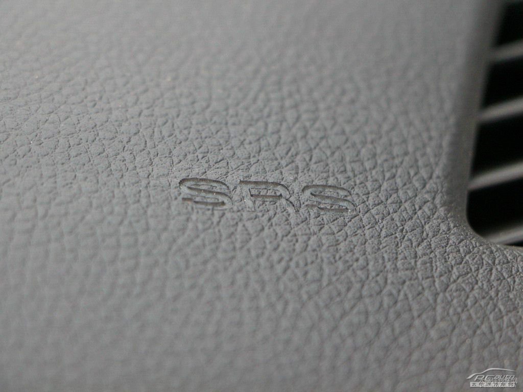 żtV6п؃(ni)DƬ