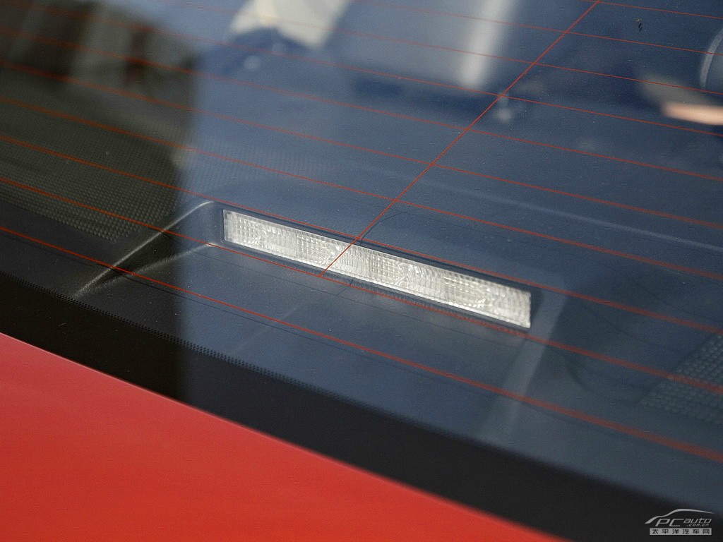 雷凌外觀高清大圖