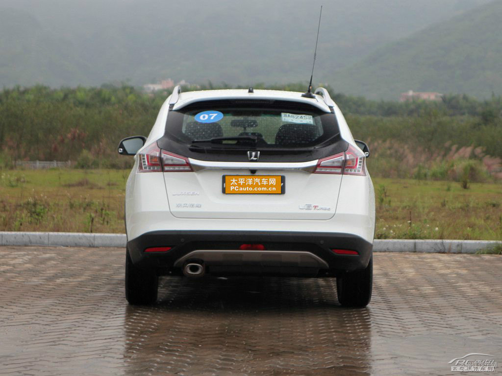 ɰ׼{ǽ݃(yu)6 SUV܇(ch)^^DƬ