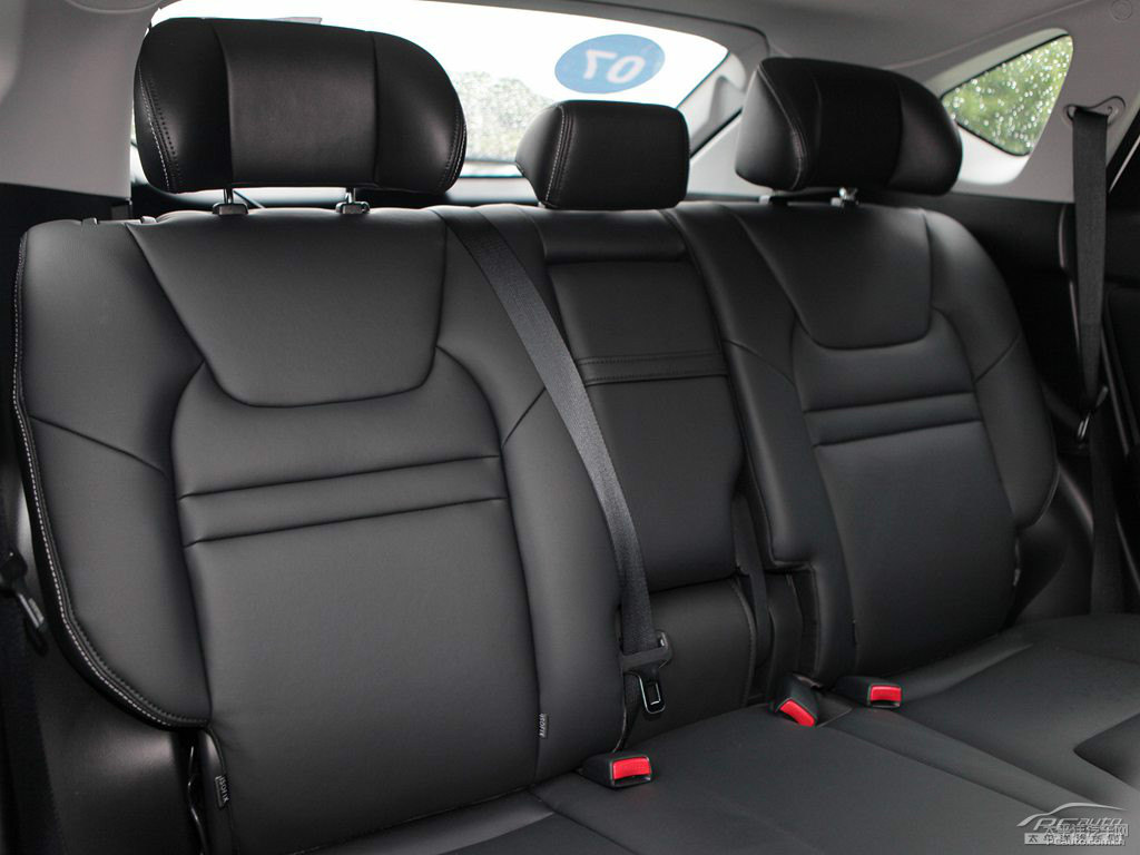ɰ׼{ǽ݃(yu)6 SUV΃(ni)DƬ