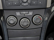 2013款 三廂 1.6L 手動風(fēng)尚版 2013款 三廂 1.6L 手動風(fēng)尚版