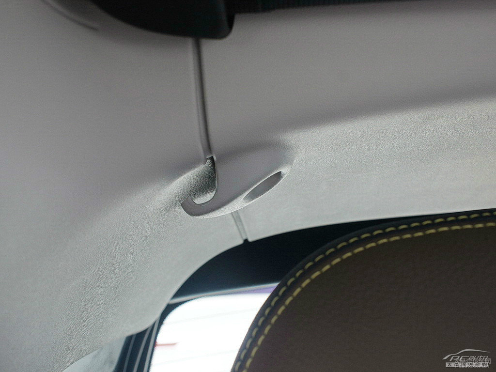 ɫsmart fortwo܇(ni)DƬ